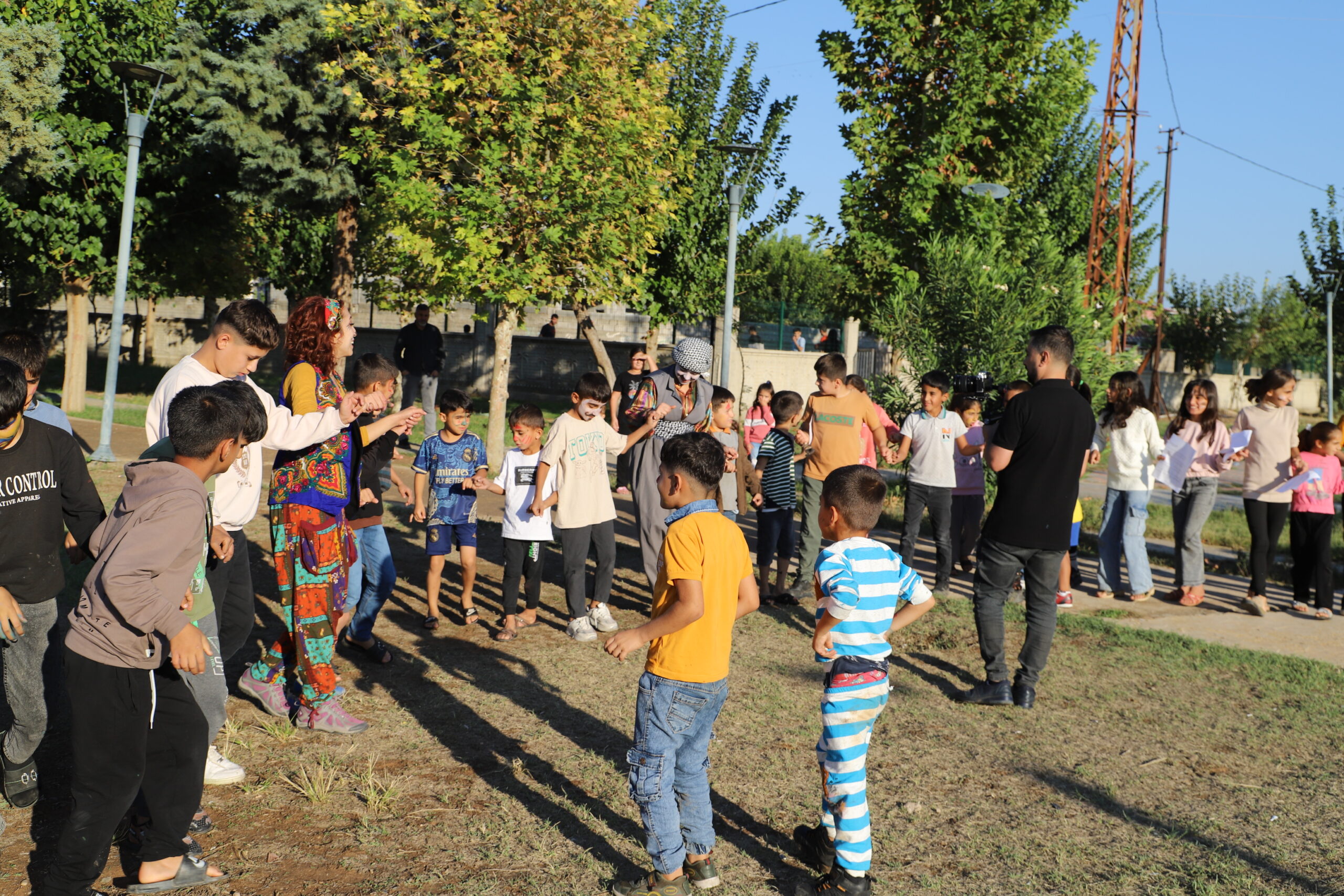 ‘’Tiyatro ve Çocuk Festivali’’ kapsamında Mahallelerimizde ‘Çocuk Atölyesi’ etkinliği düzenledik.